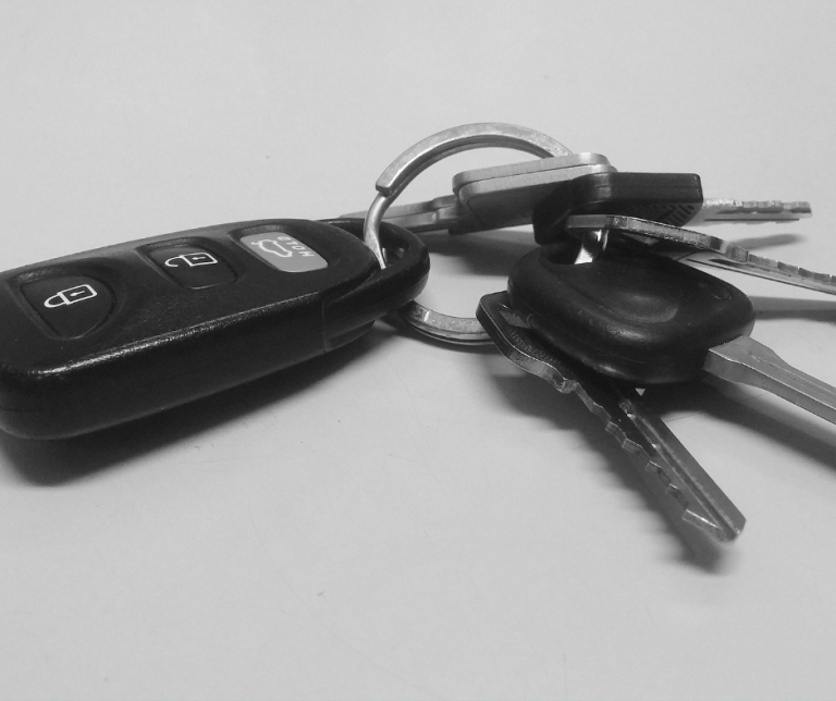 Eviter d’accrocher la clé de voiture avec celles de la maison ...