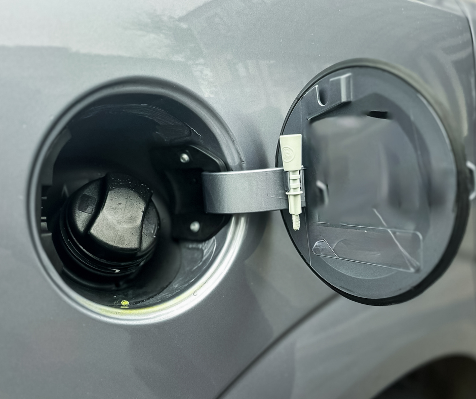 réservoir de voiture