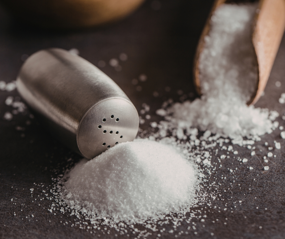 sel dans le nettoyage