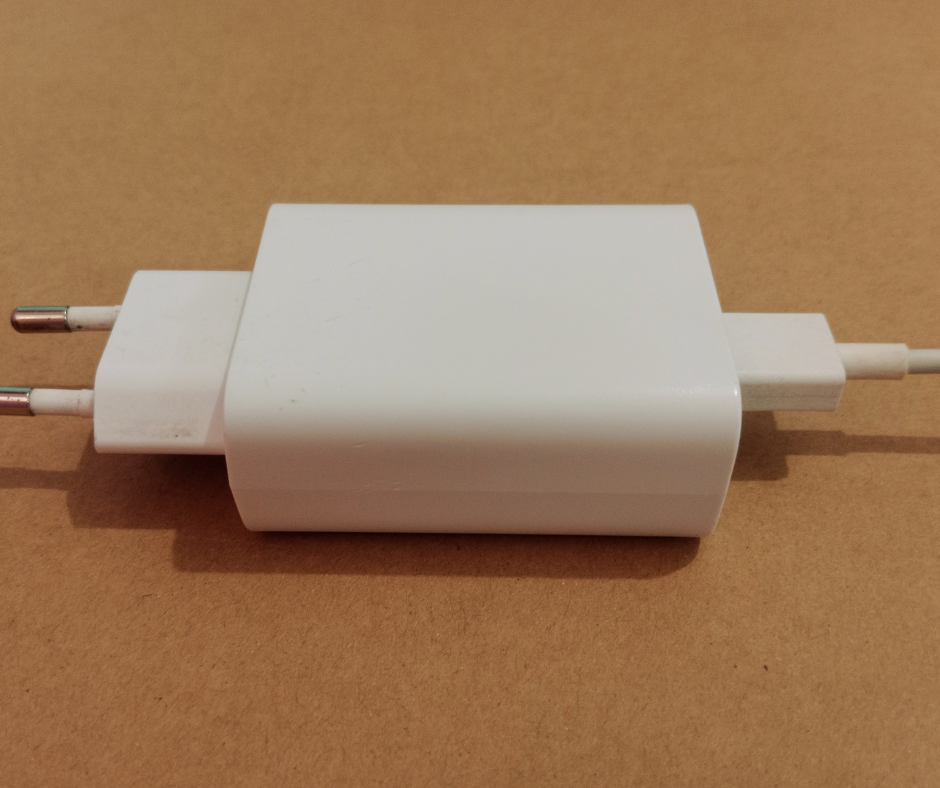 chargeur de téléphone